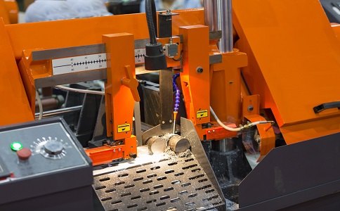 南城街道龙门带锯床具备哪些优点？